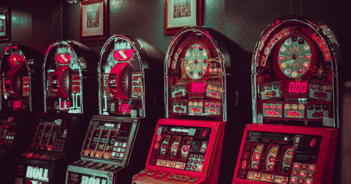 Spille spilleautomater for en levende